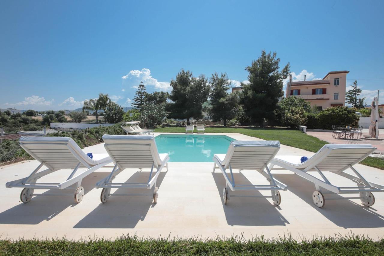 Villa Dyria Exclusive Swimming Pool Monopoli Eksteriør billede
